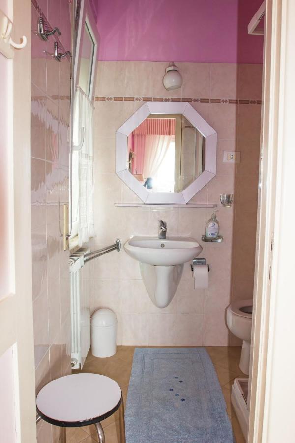 B&B Golfo Dei Poeti Lerici Exteriör bild